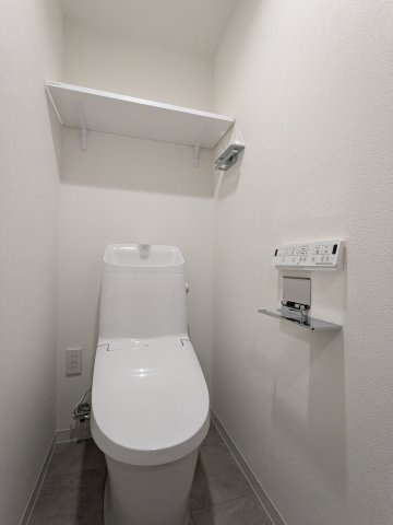 セレヌコート新江古田のトイレ|清潔感のあるトイレです