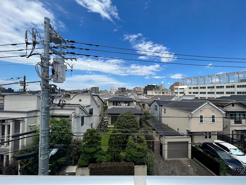 エスティメゾン都立大学の展望