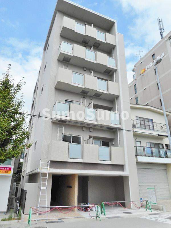シルエラ甲南山手の外観