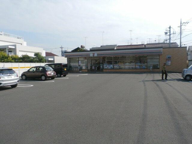 川崎市多摩区登戸のアパートの駐車場|セブンイレブン川崎…まで177m