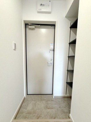 MELDIA春日部の玄関|※別部屋参考写真