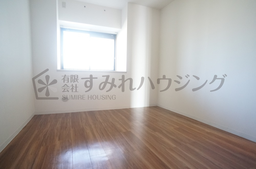パセオ清荒神１番館の寝室|参考、同建物・同間取りの号室