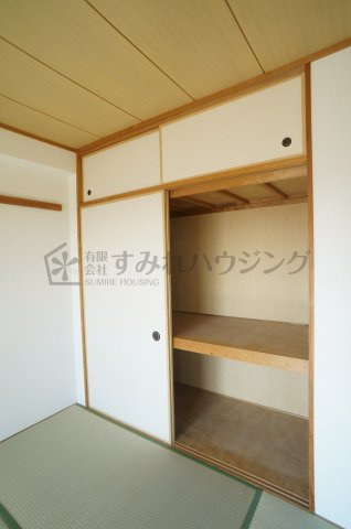 パセオ清荒神１番館の収納|参考、同建物・同間取りの号室