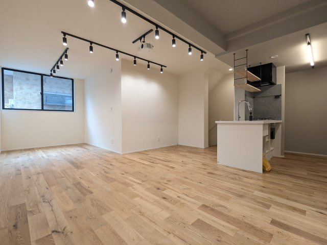 アピチェ戸越銀座の居間・リビング|使いやすい居間です