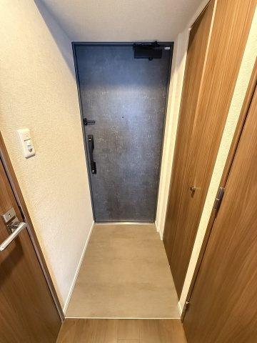 S-RESIDENCE阿波座chiaroの玄関