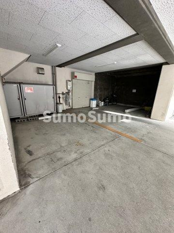 アルシュ甲子園口の駐車場
