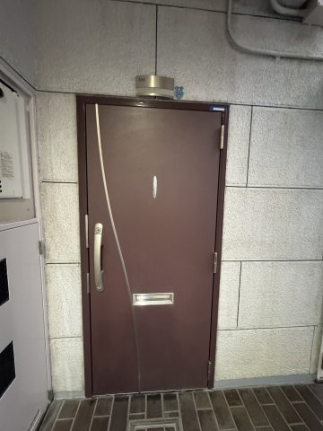 朝日プラザ長田南の玄関