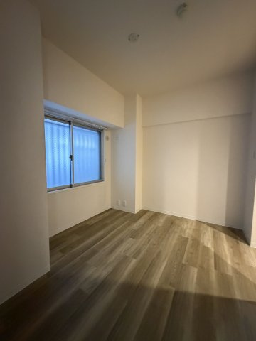 ベルトゥリー若草ANNEXの居間・リビング