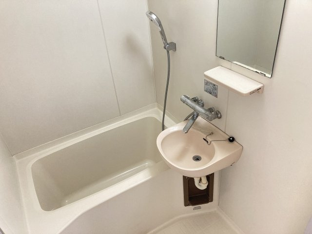 コーポ蜂屋の浴室