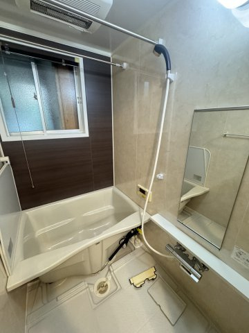 丸山町1丁目車庫付き戸建ての浴室