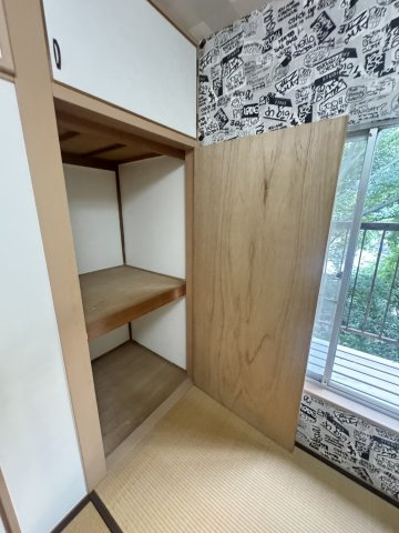 丸山町1丁目車庫付き戸建ての内装