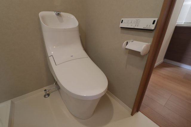 Crecia大橋のトイレ
