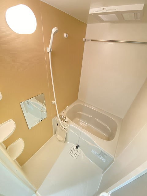 フジパレス尼崎ガーデンⅢ番館の浴室