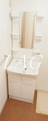 【洗面所】 | ニューマリッチ谷塚 | 洗面台です。