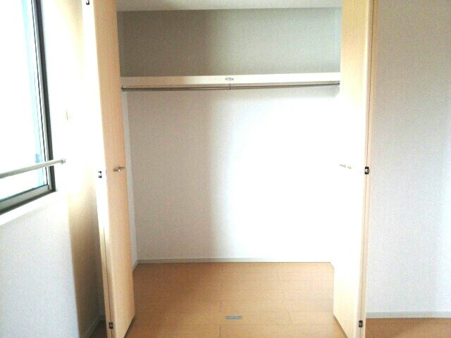 【収納】 | グランプラザ弐番館 | たっぷりとした収納スペースです