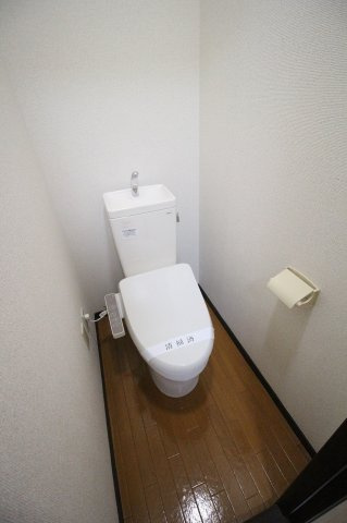 【トイレ】 | ウイングコート | 写真別部屋・同タイプのお部屋です。