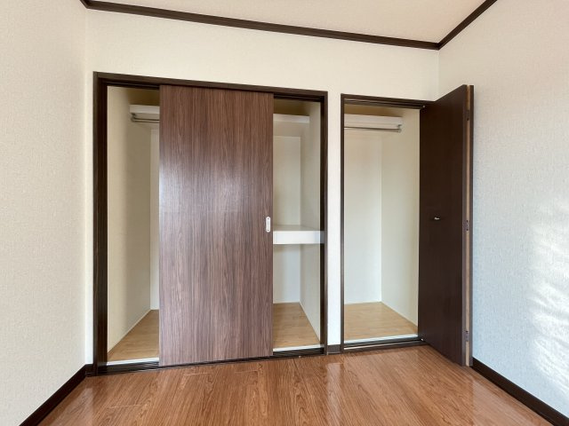 ライフタウニーB街区6号棟の収納|※同タイプ・別室の写真になります。