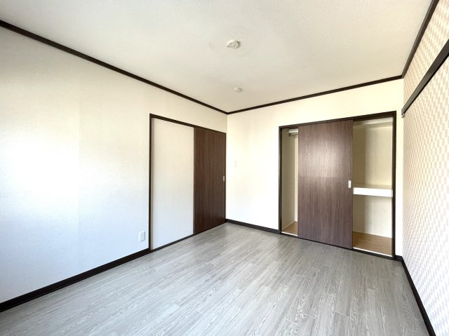 ライフタウニーB街区6号棟の洋室|※同タイプ・別室の写真になります。