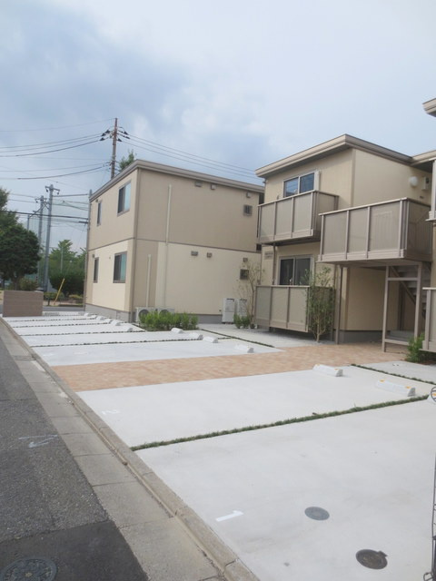Ｍａｉｓｏｎ　ｄｅ　Ｐａｌｍ　北鹿浜２の駐車場|★敷地内駐車場★