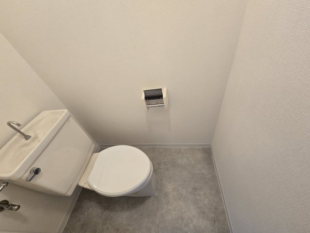 ヴェルドール芳花園のトイレ|コンパクトで使いやすいトイレです