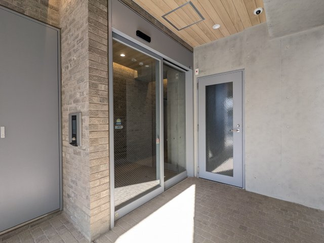 シティウォーク練馬のエントランス|建物の内部です