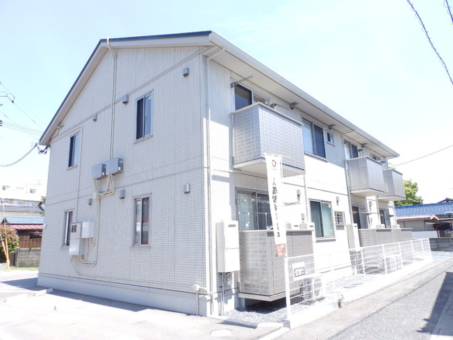 【外観】 | アーバン宮地D | きれいな外観です