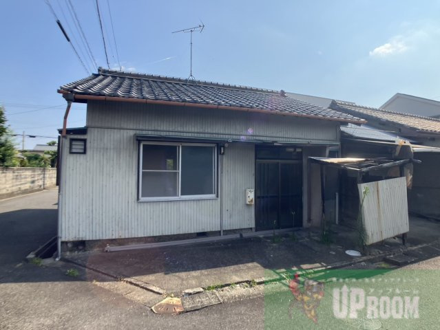 美濃町3丁目貸家の外観