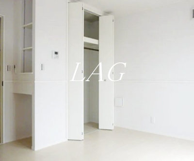 【居間・リビング】 | Ｃａｓａ　Ｈｅｒｍａｎａ　カーサエルマーナ | 洋室のお部屋です。