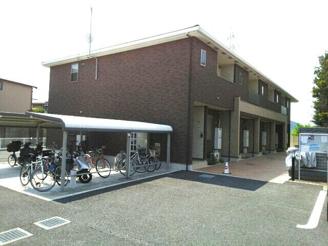 狛江市岩戸南２丁目のアパート