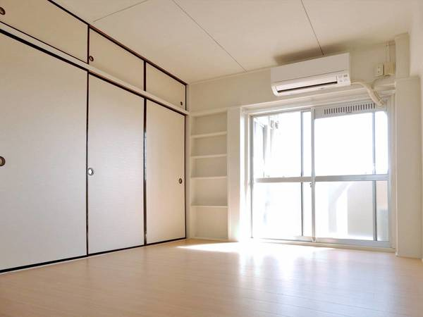 【居間・リビング】 | ビレッジハウス葛ノ葉4号棟 | ビレッジハウスの同一物件・同一タイプの間取りの写真です