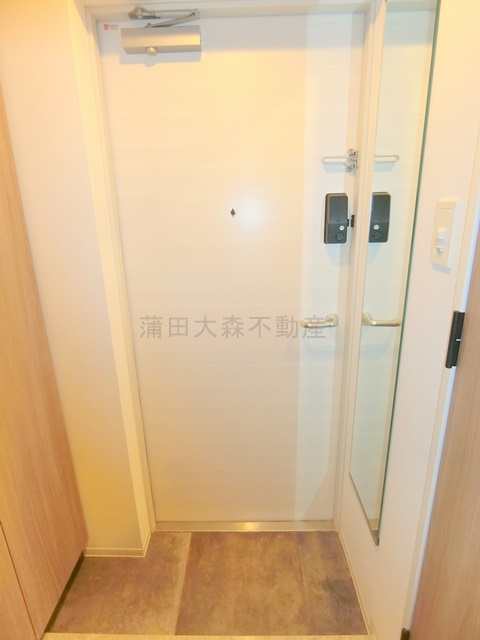 ZOOＭ蒲田EASTの玄関