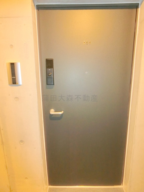 ZOOＭ蒲田EASTの玄関
