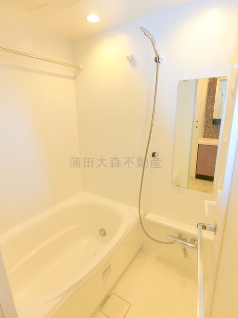ZOOＭ蒲田EASTの浴室|追焚+浴室暖房乾燥機付きのバスルーム　お風呂