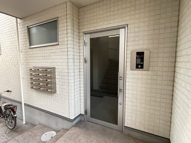 【エントランス】 | NOWHOUSE有馬