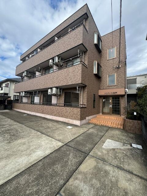 川崎市多摩区登戸新町の賃貸マンションの外観