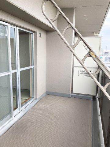 大阪市西区川口２丁目の賃貸マンションのバルコニー