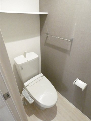 【トイレ】 | エスポワール中村 | シンプルで使いやすいトイレです