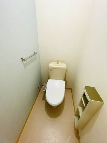 センテック新井口 B棟のトイレ|シンプルで使いやすいトイレです