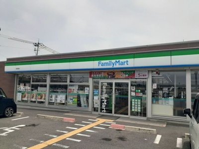 【周辺】 | ラフレシール１番館 | ファミリーマート様まで700m