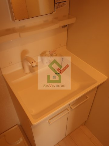 クレセント東住吉の独立洗面台
