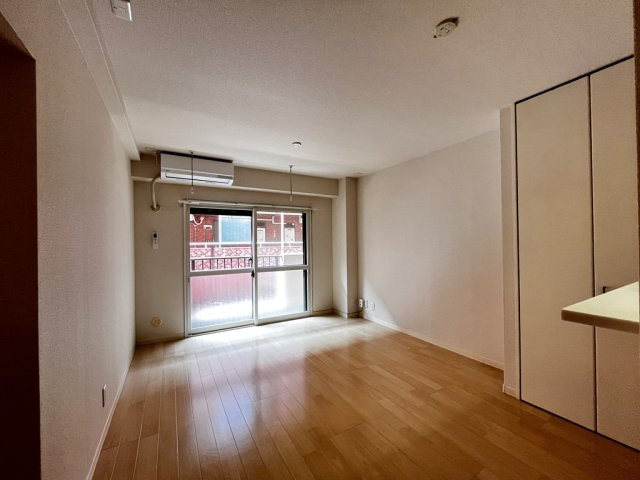 【居間・リビング】 | ライオンズマンション江田第3