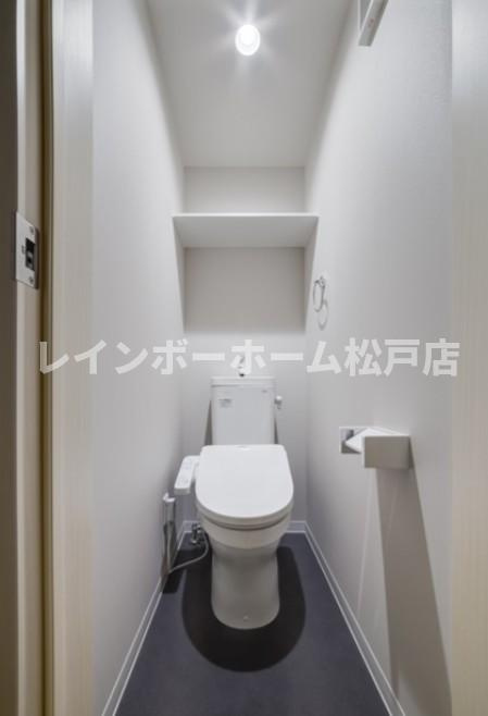 仲介手数料（賃料の1.10ヵ月）の50％OFF対象物件！のトイレ