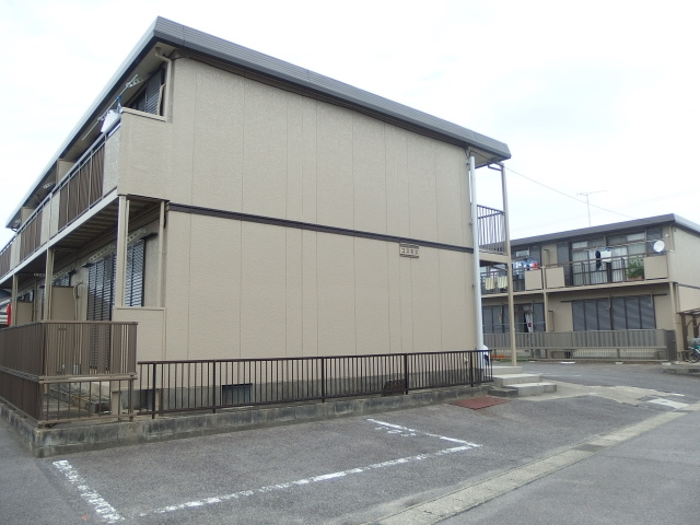 コスモスの駐車場