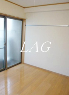 【居間・リビング】 | フォレストワカ | 洋室のお部屋です。