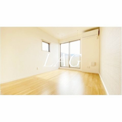 【居間・リビング】 | ウィンドテラスお花茶屋 | 洋室のお部屋です。