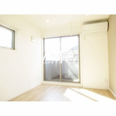 【居間・リビング】 | ウィンドテラス四つ木Ⅱ | 洋室のお部屋です。