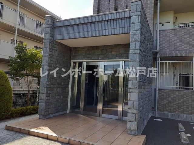 【非対面対応】接客・申込・契約オンライン！LINE×相談可！のエントランス