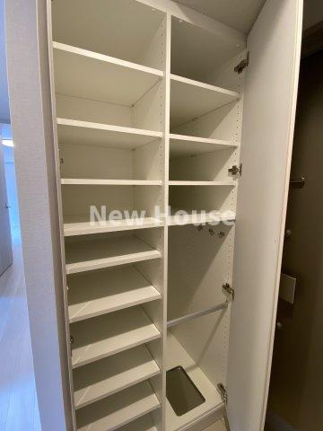 クレストコート東池袋の収納
