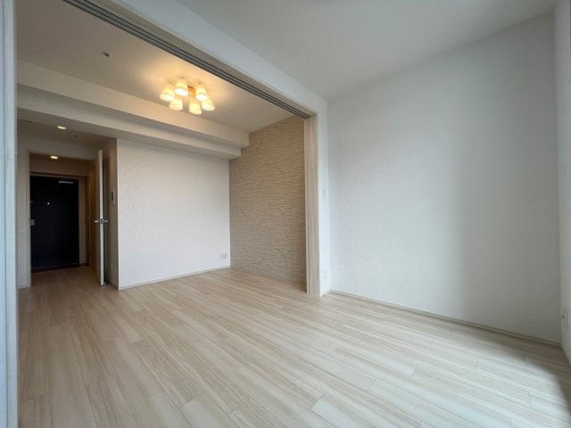 Vinoプレジオ本町の洋室