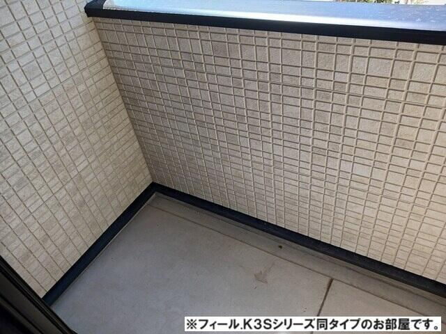ボンズコートのバルコニー|施工会社パース